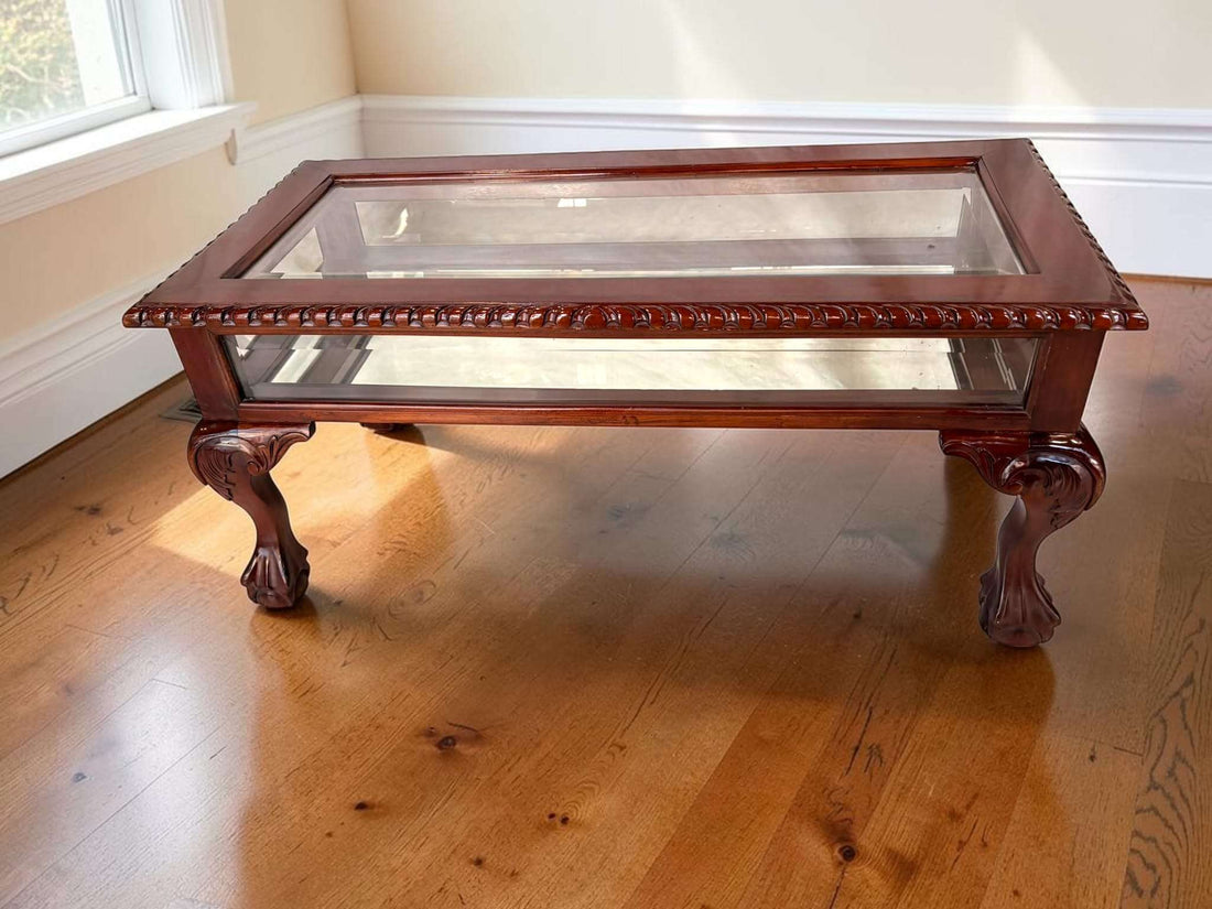 Mesa expositora de caoba y cristal biselado antigua - Cositas Antiguas – La Guadaña, Anticuarios Online en Jerez , vender antigüedades, muebles antiguos