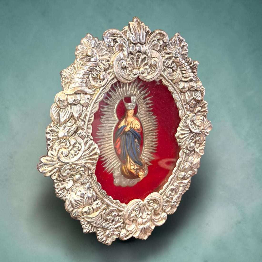 Relicario de la Inmaculada Concepción en metal plateado - Cositas Antiguas – La Guadaña, Anticuarios Online en Jerez , vende