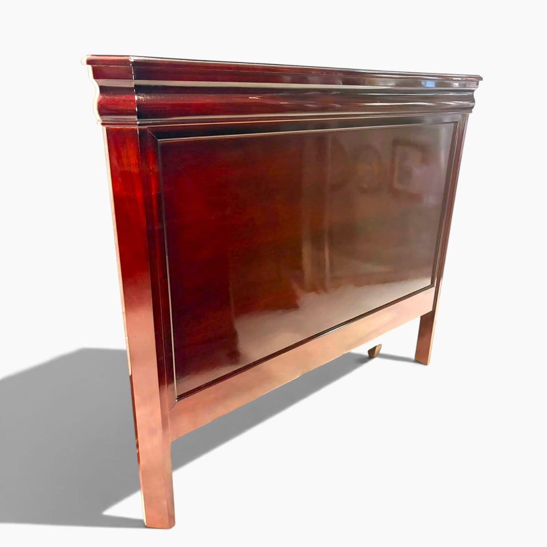 Cabecero de caoba clásico para dormitorio - Cositas Antiguas – La Guadaña, Anticuarios Online en Jerez , vender antigüedades, muebles antiguos