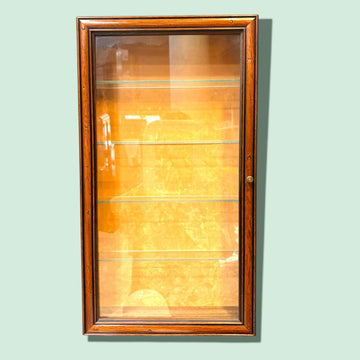 Vitrina antigua de pared en madera y cristal - Cositas Antiguas – La Guadaña, Anticuarios Online en Jerez , vender antigüedades, muebles antiguos