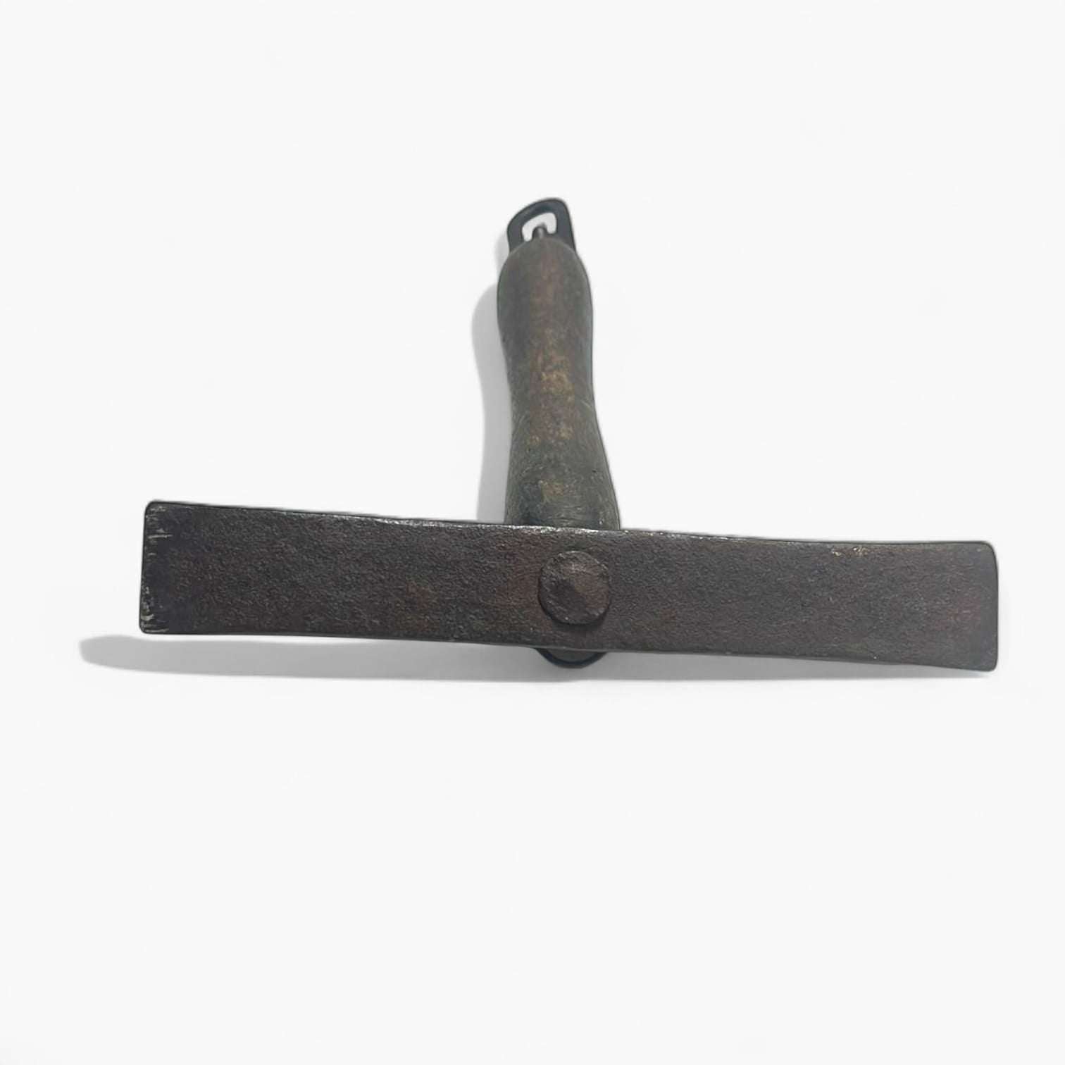 Alcotana antigua de albañilería – herramienta única - Cositas Antiguas – La Guadaña, Anticuarios Online en Jerez , vender antigüedades, muebles antiguos