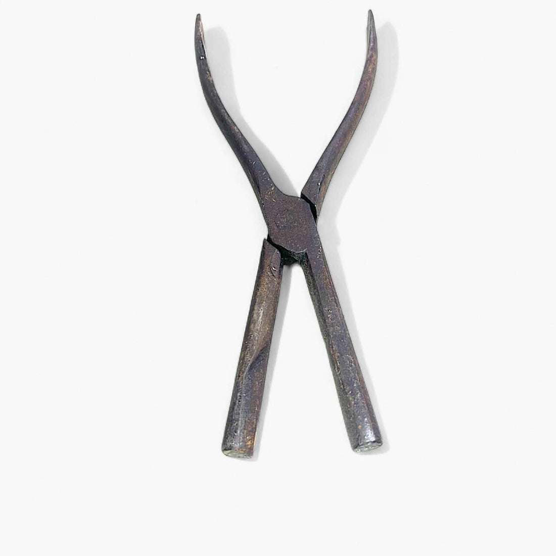 Alicate antiguo de fragua de hierro forjado artesanal - Cositas Antiguas – La Guadaña, Anticuarios Online en Jerez , vender antigüedades, muebles antiguos