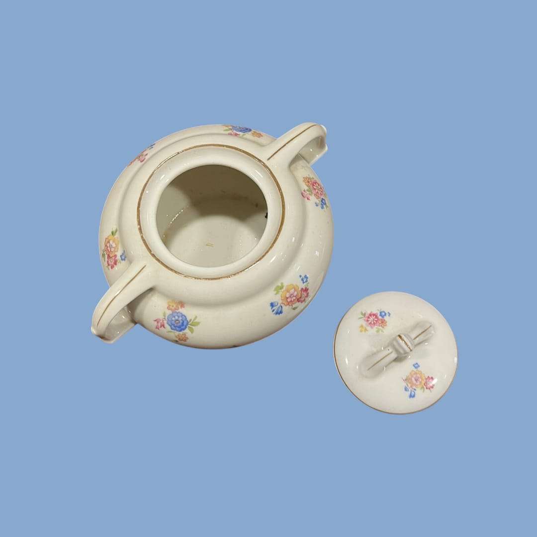 Azucarero de porcelana Victoria | Elegancia y tradición - Cositas Antiguas – La Guadaña, Anticuarios Online en Jerez , vender antigüedades, muebles antiguos