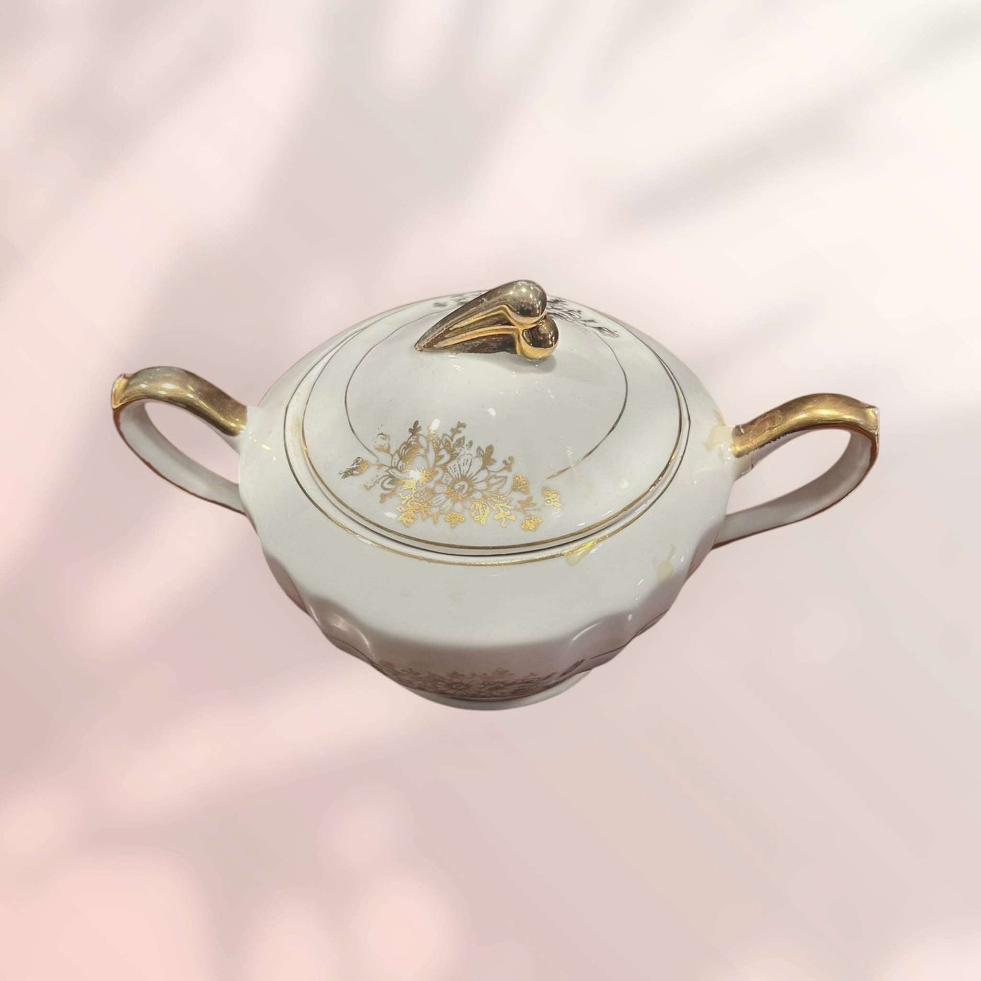 Azucarero Royal Gijón S de porcelana con detalles dorados - Cositas Antiguas – La Guadaña, Anticuarios Online en Jerez , vender antigüedades, muebles antiguos