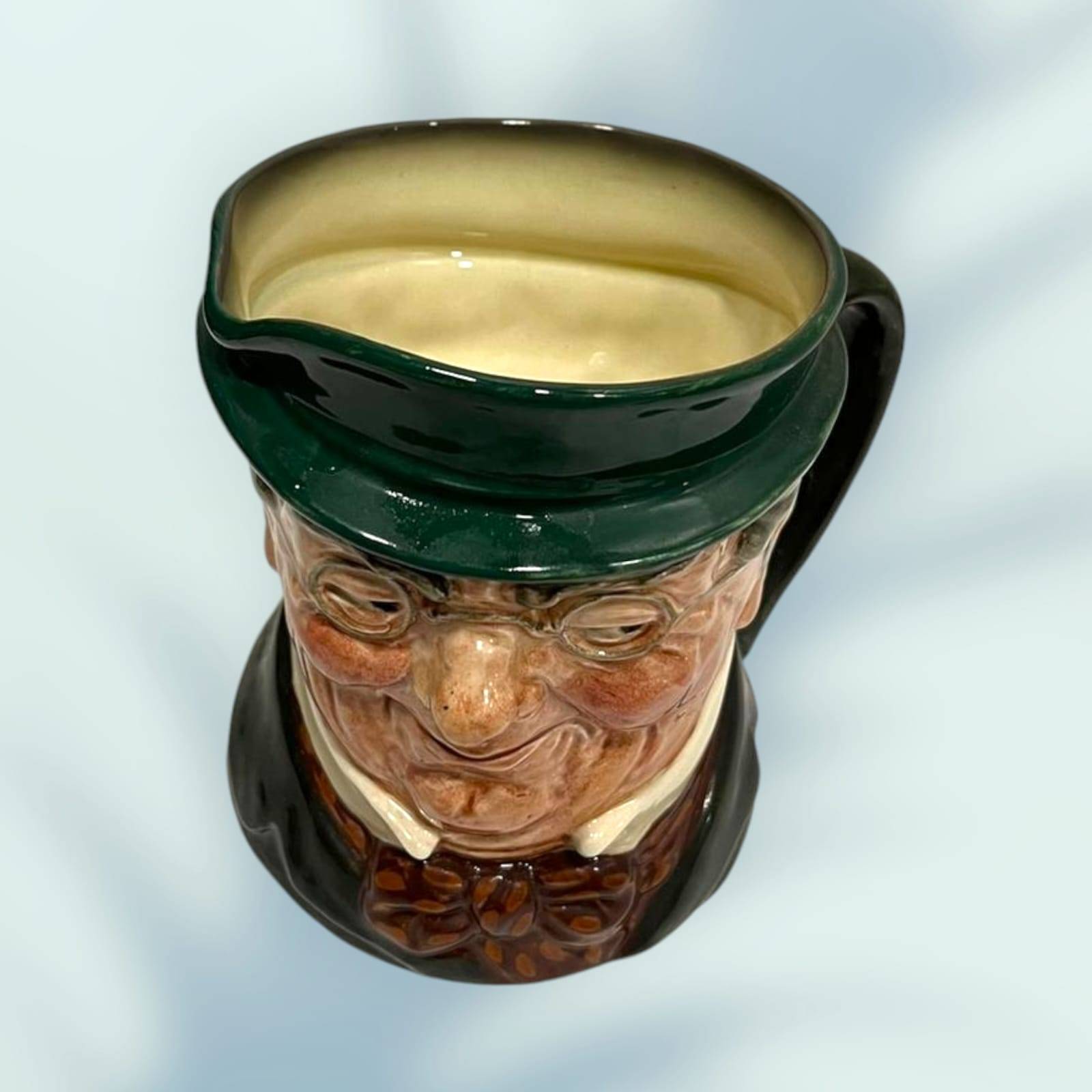 Jarra "Toby Jug" Mr. Pickwick de Royal Doulton – Clásica - Cositas Antiguas – La Guadaña, Anticuarios Online en Jerez , vender antigüedades, muebles antiguos