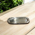 Bandeja de metal plateado alargada – Elegancia - Cositas Antiguas – La Guadaña, Anticuarios Online en Jerez , vender antigüedades, muebles antiguos