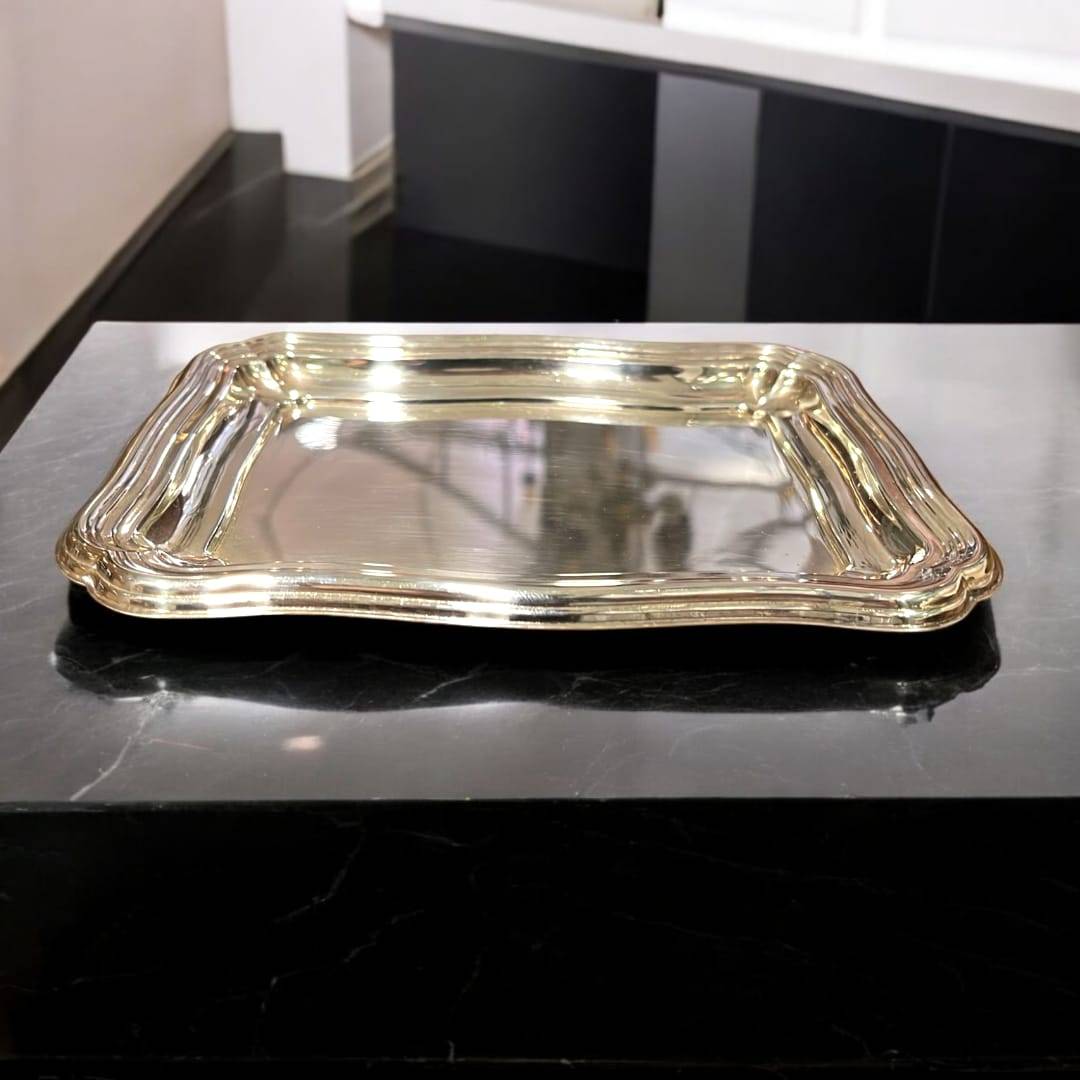 Bandeja de metal plateado con diseño ondulado clásico - Cositas Antiguas – La Guadaña, Anticuarios Online en Jerez , vender antigüedades, muebles antiguos