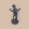 Escultura de bronce muchacho con gorro y palo – Calidad - Cositas Antiguas – La Guadaña, Anticuarios Online en Jerez , vender antigüedades, muebles antiguos