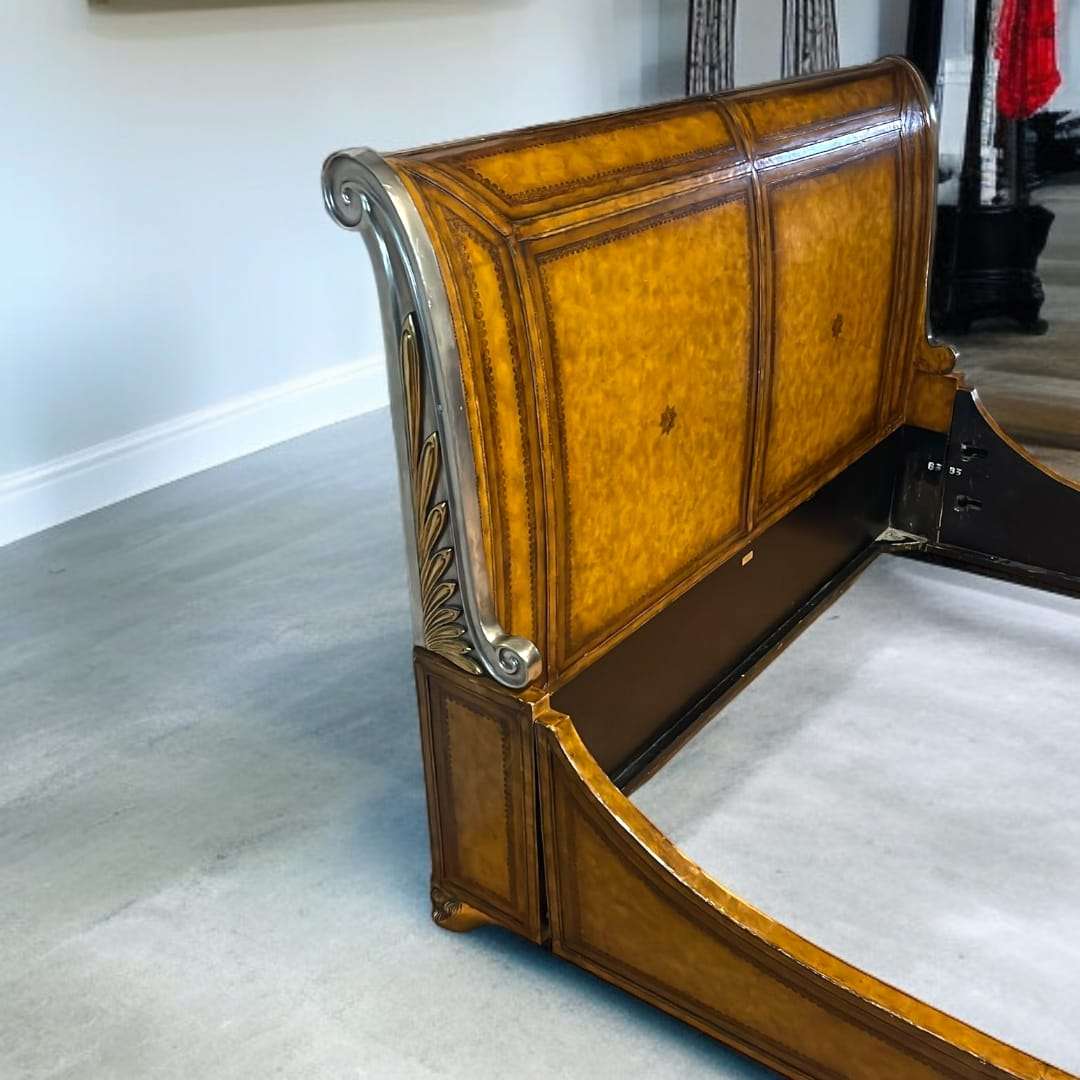 Cama estilo Imperio Maitland Smith queen-size elegante - Cositas Antiguas – La Guadaña, Anticuarios Online en Jerez , vender antigüedades, muebles antiguos
