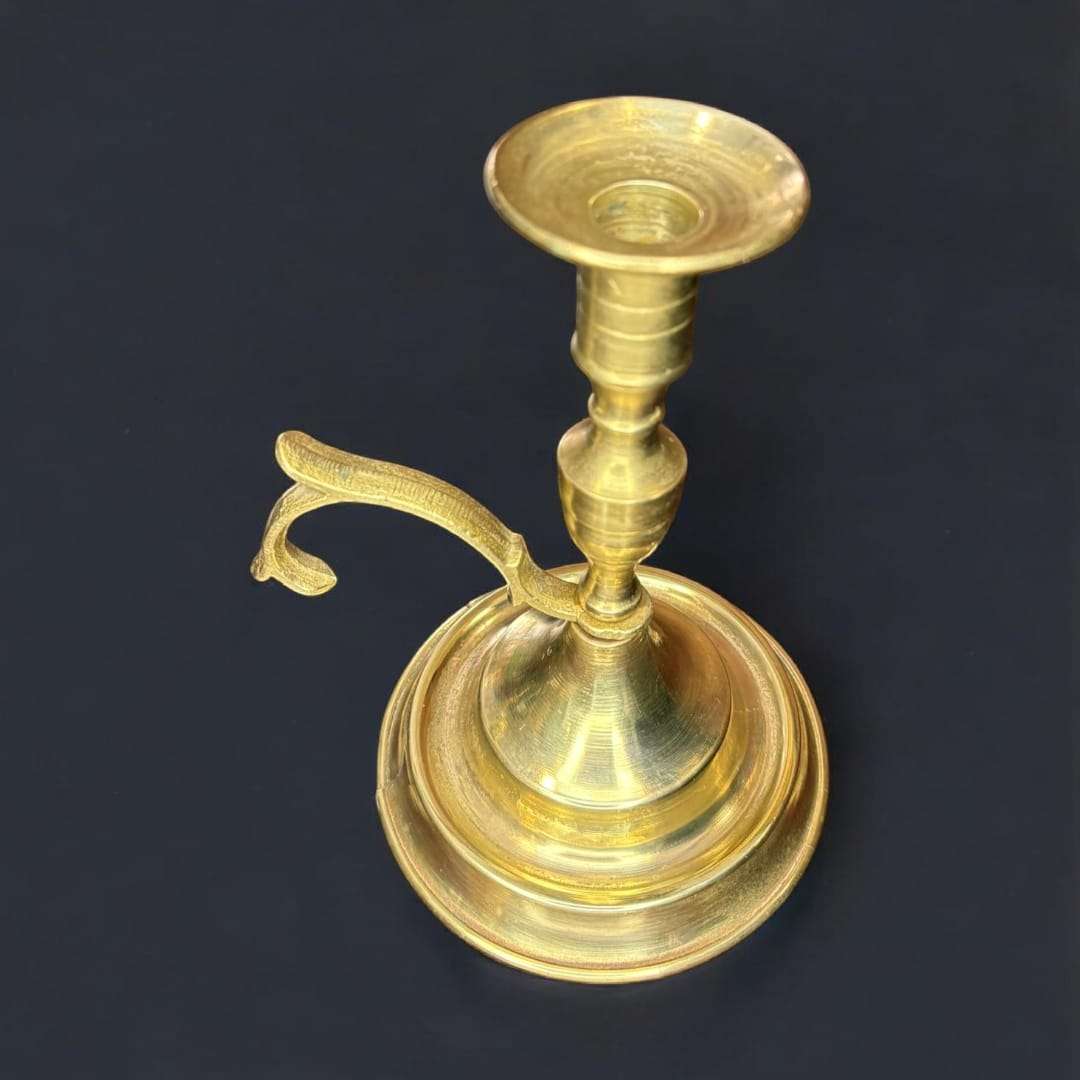 Palmatoria antigua de metal dorado con alma histórica - Cositas Antiguas – La Guadaña, Anticuarios Online en Jerez , vender antigüedades, muebles antiguos