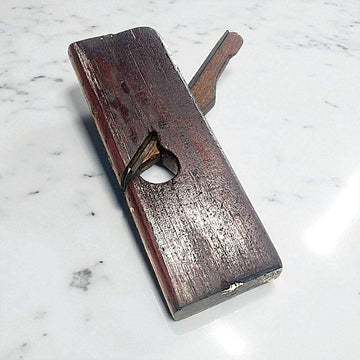 Guillame antiguo o cepillo de moldura de madera e hierro - Cositas Antiguas – La Guadaña, Anticuarios Online en Jerez , vender antigüedades, muebles antiguos