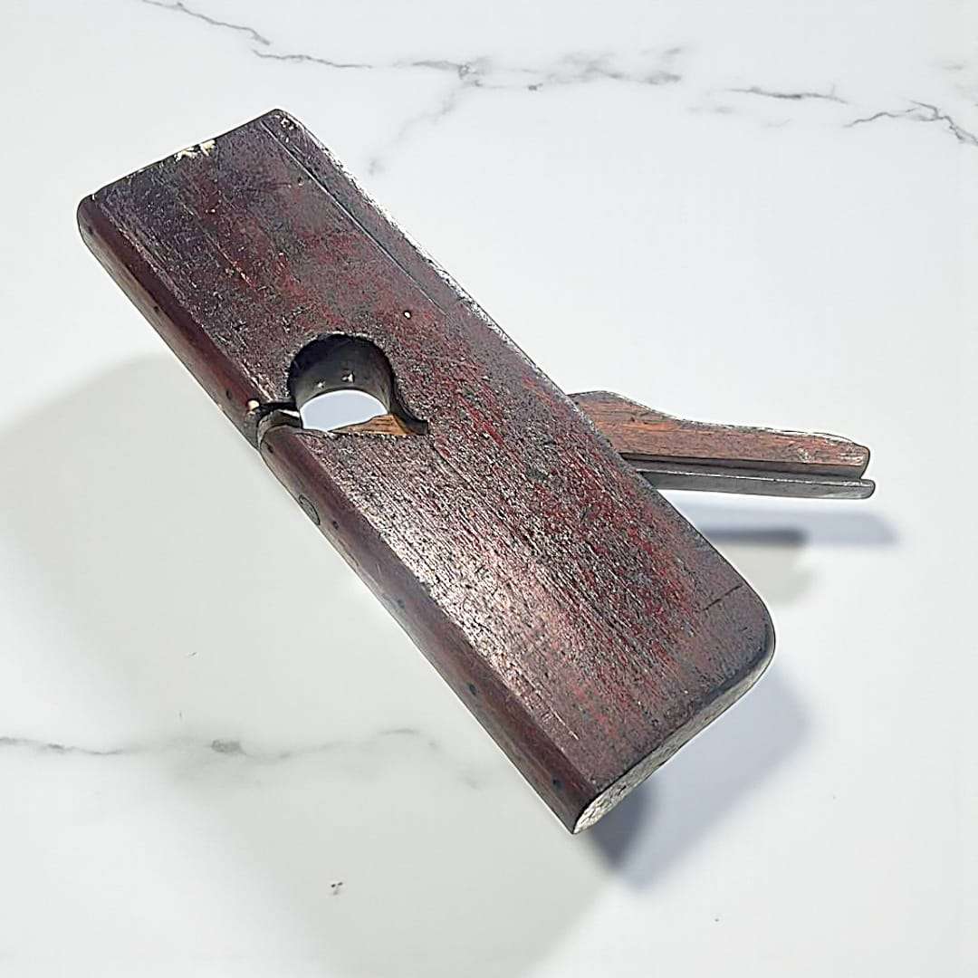 Guillame antiguo o cepillo de moldura de madera e hierro - Cositas Antiguas – La Guadaña, Anticuarios Online en Jerez , vender antigüedades, muebles antiguos