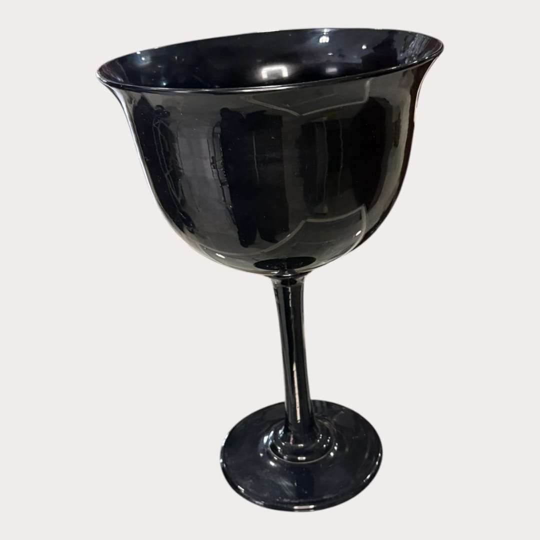 Copa Murano negra decorativa | Elegancia artesanal exclusiva - Cositas Antiguas – La Guadaña, Anticuarios Online en Jerez , vender antigüedades, muebles antiguos