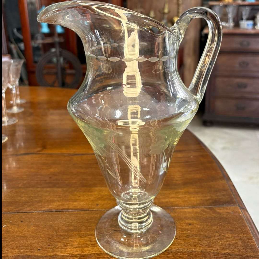 Cristaleria antigua completa para 8 comensales con licorera - Cositas Antiguas – La Guadaña, Anticuarios Online en Jerez , vender antigüedades, muebles antiguos