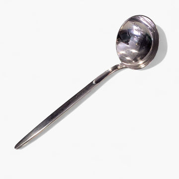 Cucharón de metal plateado antiguo único y elegante - Cositas Antiguas – La Guadaña, Anticuarios Online en Jerez , vender antigüedades, muebles antiguos