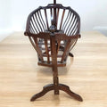 Cuna Mecedora Vienesa Art Nouveau: Elegancia 1890-1920 - Cositas Antiguas – La Guadaña, Anticuarios Online en Jerez , vender antigüedades, muebles antiguos