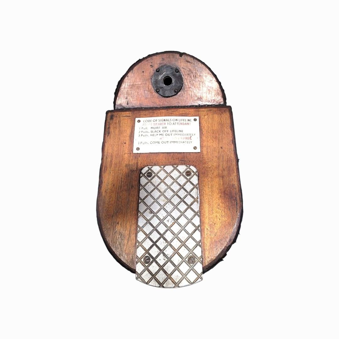 Fuelle de Oxígeno para Casco de Buzo Antiguo – Pieza - Cositas Antiguas – La Guadaña, Anticuarios Online en Jerez , vender antigüedades, muebles antiguos