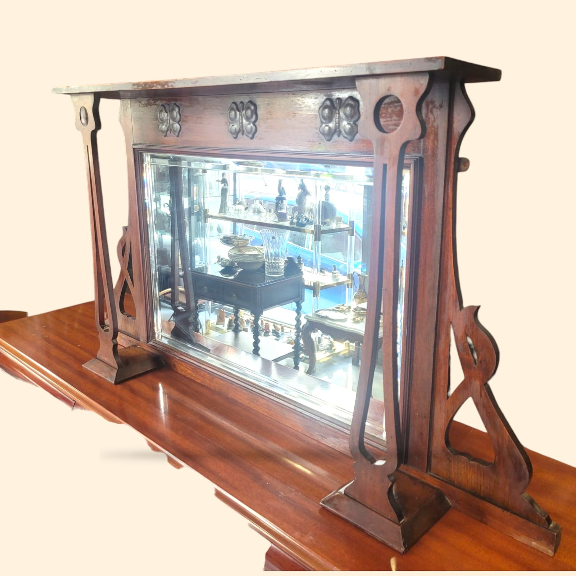 Espejo de cómoda castellana de caoba – Elegancia clásica - Cositas Antiguas – La Guadaña, Anticuarios Online en Jerez , vender antigüedades, muebles antiguos
