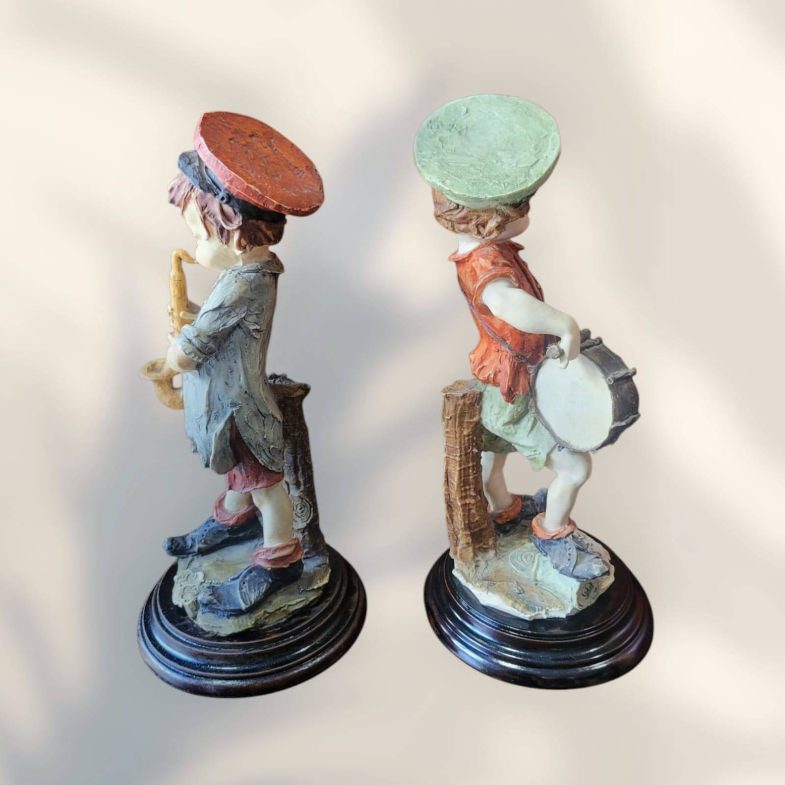 Figuras italianas Giussepe Armani niños músicos - Cositas Antiguas – La Guadaña, Anticuarios Online en Jerez , vender antigüedades, muebles antiguos