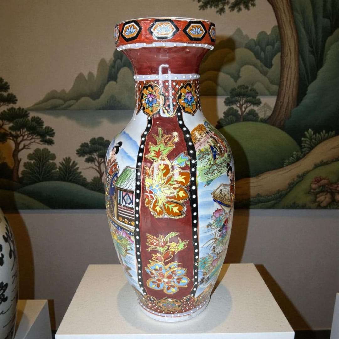 Jarrón de Porcelana China: Arte Oriental Pintado a Mano - Cositas Antiguas – La Guadaña, Anticuarios Online en Jerez , vender antigüedades, muebles antiguos