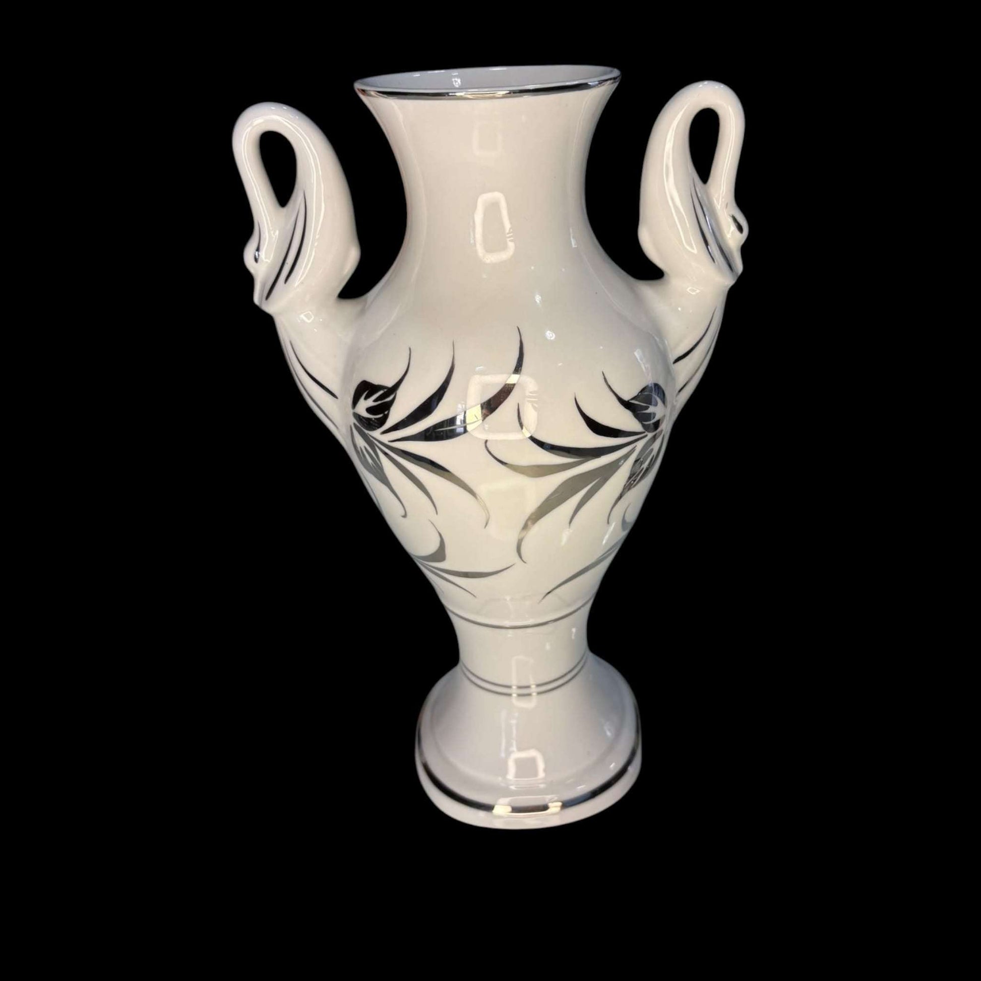 Florero de porcelana Bohemia con hilo de plata y cisnes - Cositas Antiguas – La Guadaña, Anticuarios Online en Jerez , vender antigüedades, muebles antiguos