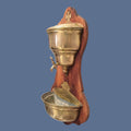 Fuente de sacristía antigua de metal dorado y madera - Cositas Antiguas – La Guadaña, Anticuarios Online en Jerez , vender antigüedades, muebles antiguos