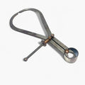 Galga / Calibrador antiguo de metal – Precisión y vintage - Cositas Antiguas – La Guadaña, Anticuarios Online en Jerez , vender antigüedades, muebles antiguos