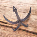 Gancho garabato de forja antiguo con 4 garras curvas - Cositas Antiguas – La Guadaña, Anticuarios Online en Jerez , vender antigüedades, muebles antiguos