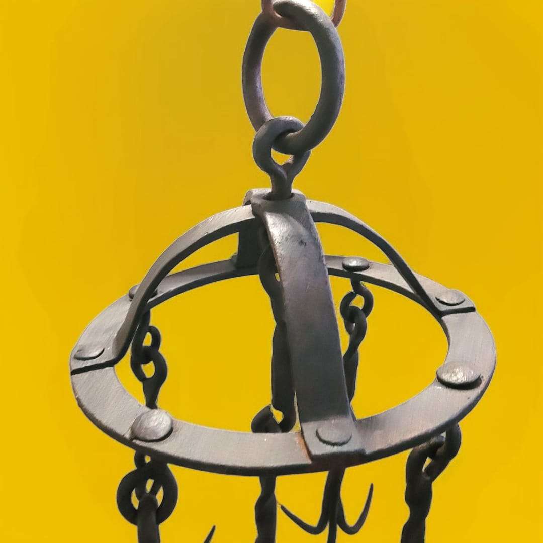 Gancho de pozo antiguo forjado a mano en hierro macizo - Cositas Antiguas – La Guadaña, Anticuarios Online en Jerez , vender antigüedades, muebles antiguos