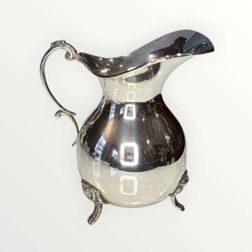 Jarra de metal plateado – elegancia clásica única - Cositas Antiguas – La Guadaña, Anticuarios Online en Jerez , vender antigüedades, muebles antiguos