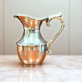 Jarra de metal plateado | Elegancia única en tu mesa - Cositas Antiguas – La Guadaña, Anticuarios Online en Jerez , vender antigüedades, muebles antiguos