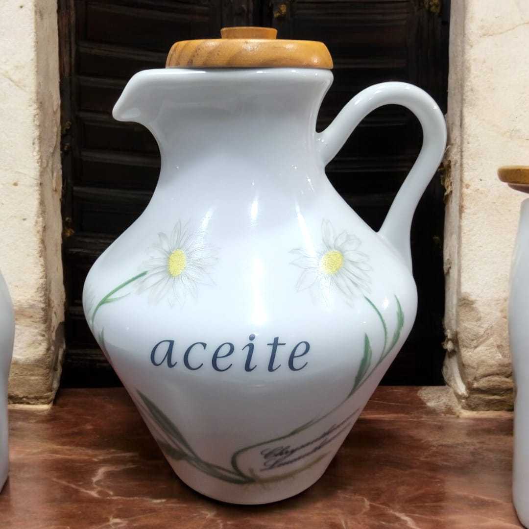 Juego de jarras de porcelana vintage, funcional y decorativo - Cositas Antiguas – La Guadaña, Anticuarios Online en Jerez , vender antigüedades, muebles antiguos