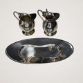 Pareja de jarritas vintage de metal plateado con bandeja - Cositas Antiguas – La Guadaña, Anticuarios Online en Jerez , vender antigüedades, muebles antiguos