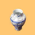 Florero de porcelana azul y blanco exclusivo - Cositas Antiguas – La Guadaña, Anticuarios Online en Jerez , vender antigüedades, muebles antiguos