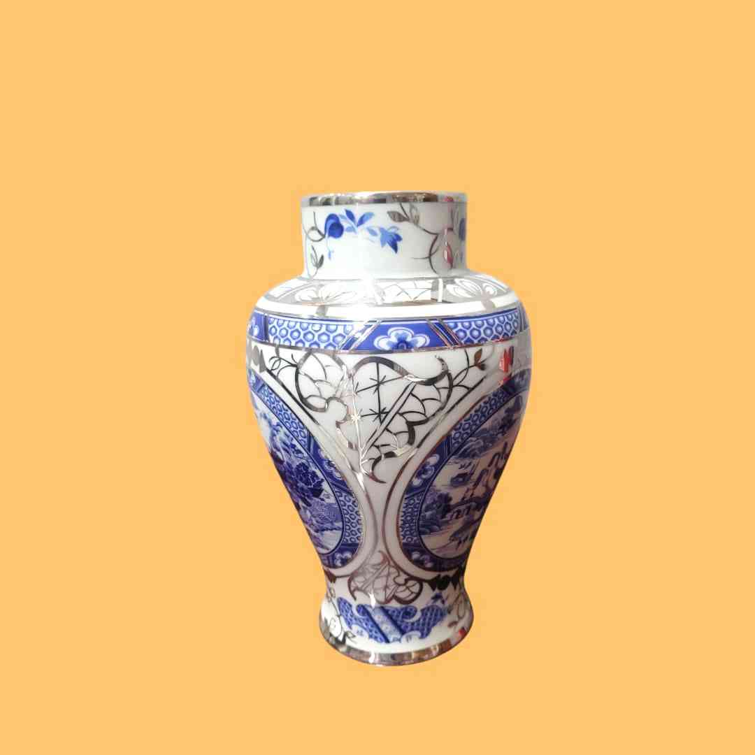 Florero de porcelana azul y blanco exclusivo - Cositas Antiguas – La Guadaña, Anticuarios Online en Jerez , vender antigüedades, muebles antiguos