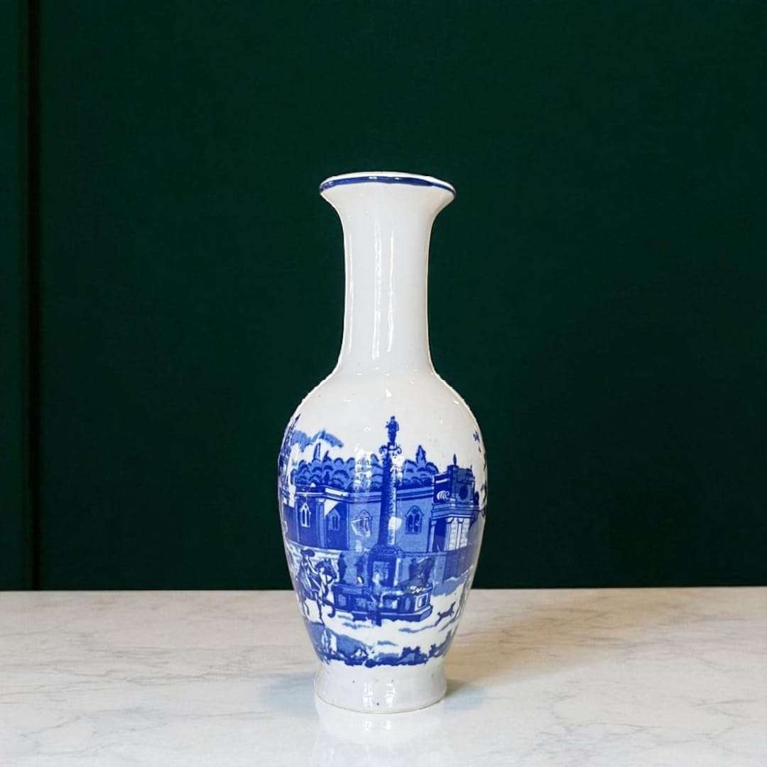 Jarrón de porcelana danesa Copenhague con decoración azul - Cositas Antiguas – La Guadaña, Anticuarios Online en Jerez , vender antigüedades, muebles antiguos