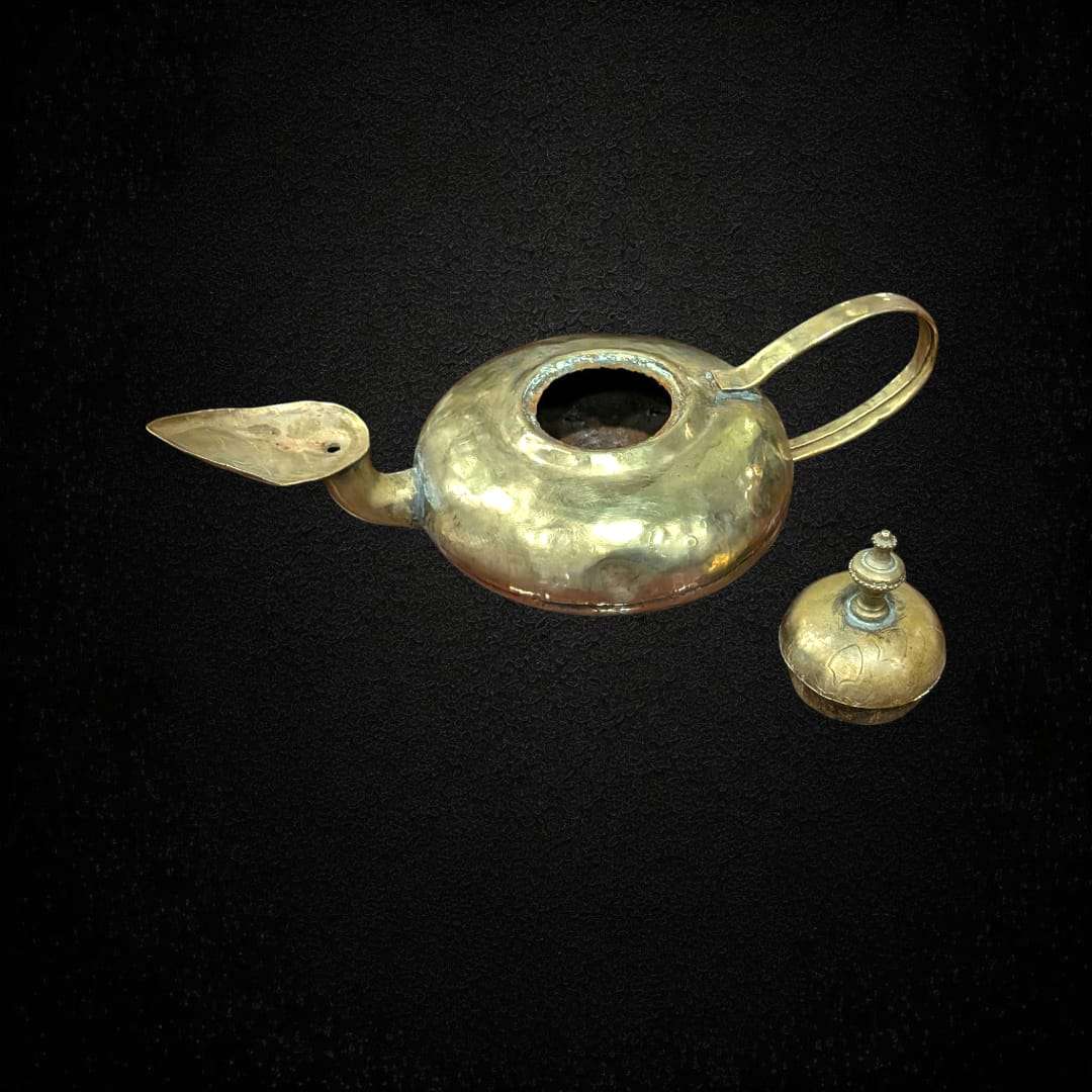 Lampara de Aceite Estilo Musulmán – Autenticidad - Cositas Antiguas – La Guadaña, Anticuarios Online en Jerez , vender antigüedades, muebles antiguos