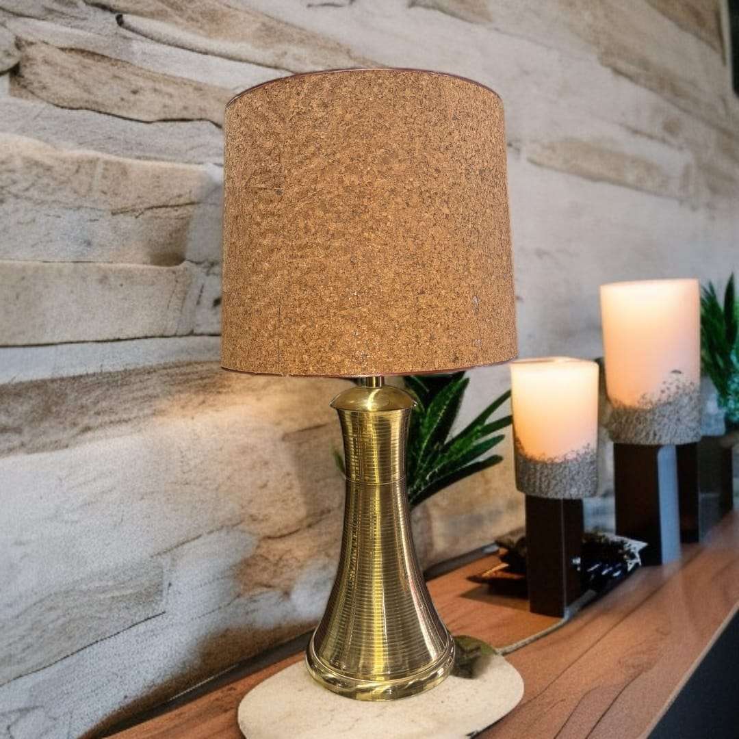 Lámpara de mesa Maison Charles dorada - Cositas Antiguas – La Guadaña, Anticuarios Online en Jerez , vender antigüedades, muebles antiguos