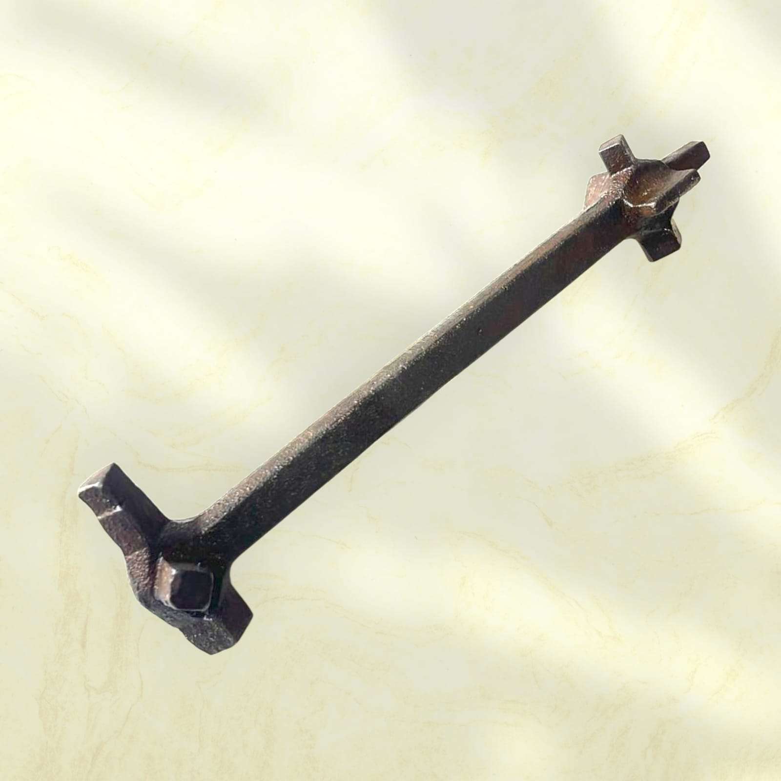 Llave Ken Tool G14 para tapones cuadrados de drenaje - Cositas Antiguas – La Guadaña, Anticuarios Online en Jerez , vender antigüedades, muebles antiguos