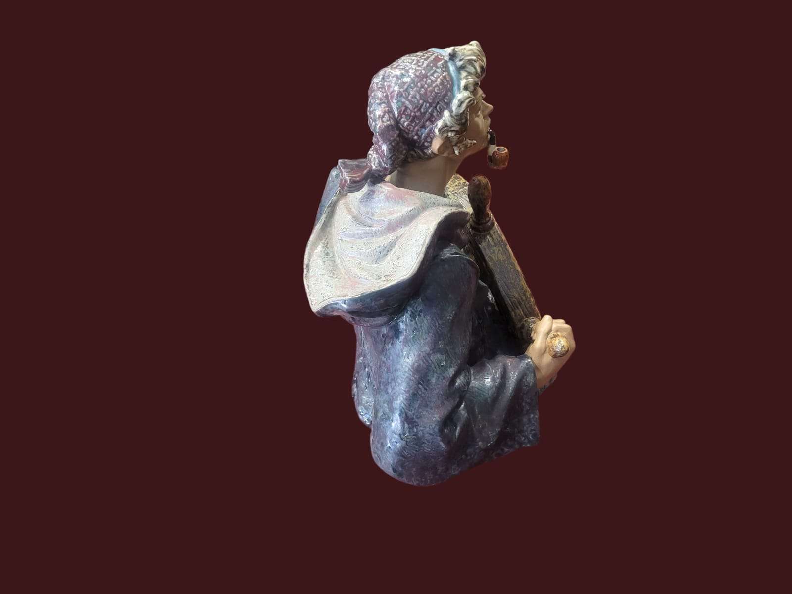 Figura de porcelana Lladró "Timonel", edición coleccionista - Cositas Antiguas – La Guadaña, Anticuarios Online en Jerez , vender antigüedades, muebles antiguos