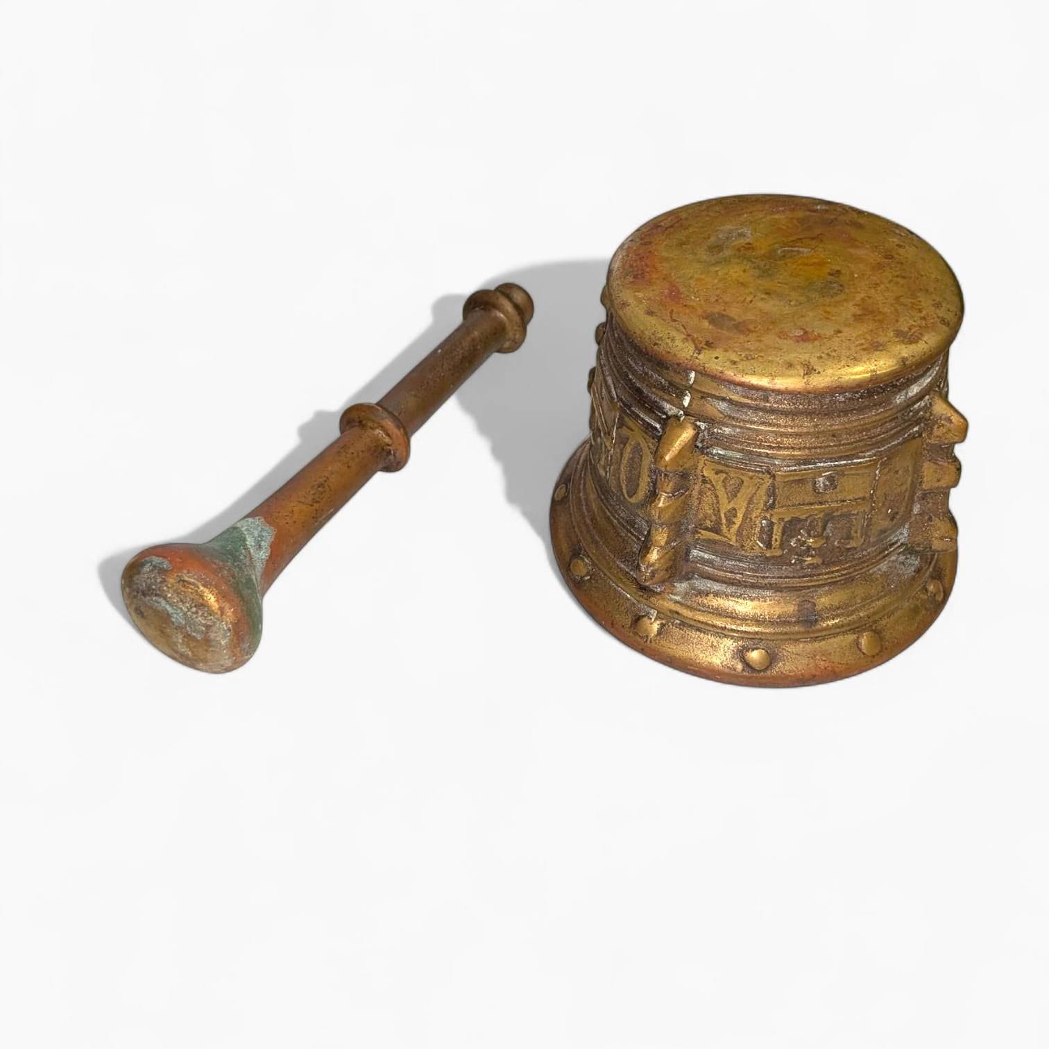 Mortero Costilla Siglo XVII - Cositas Antiguas – La Guadaña, Anticuarios Online en Jerez , vender antigüedades, muebles antiguos