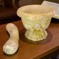 Mortero de Alabastro Antiguo: Arte y Funcionalidad - Cositas Antiguas – La Guadaña, Anticuarios Online en Jerez , vender antigüedades, muebles antiguos