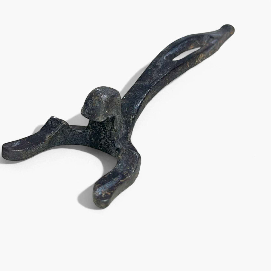 Agarradera antigua para ollas y sartenes de hierro forjado - Cositas Antiguas – La Guadaña, Anticuarios Online en Jerez , vender antigüedades, muebles antiguos