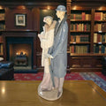 Pareja Lladró en porcelana fina | Elegancia, arte - Cositas Antiguas – La Guadaña, Anticuarios Online en Jerez , vender antigüedades, muebles antiguos