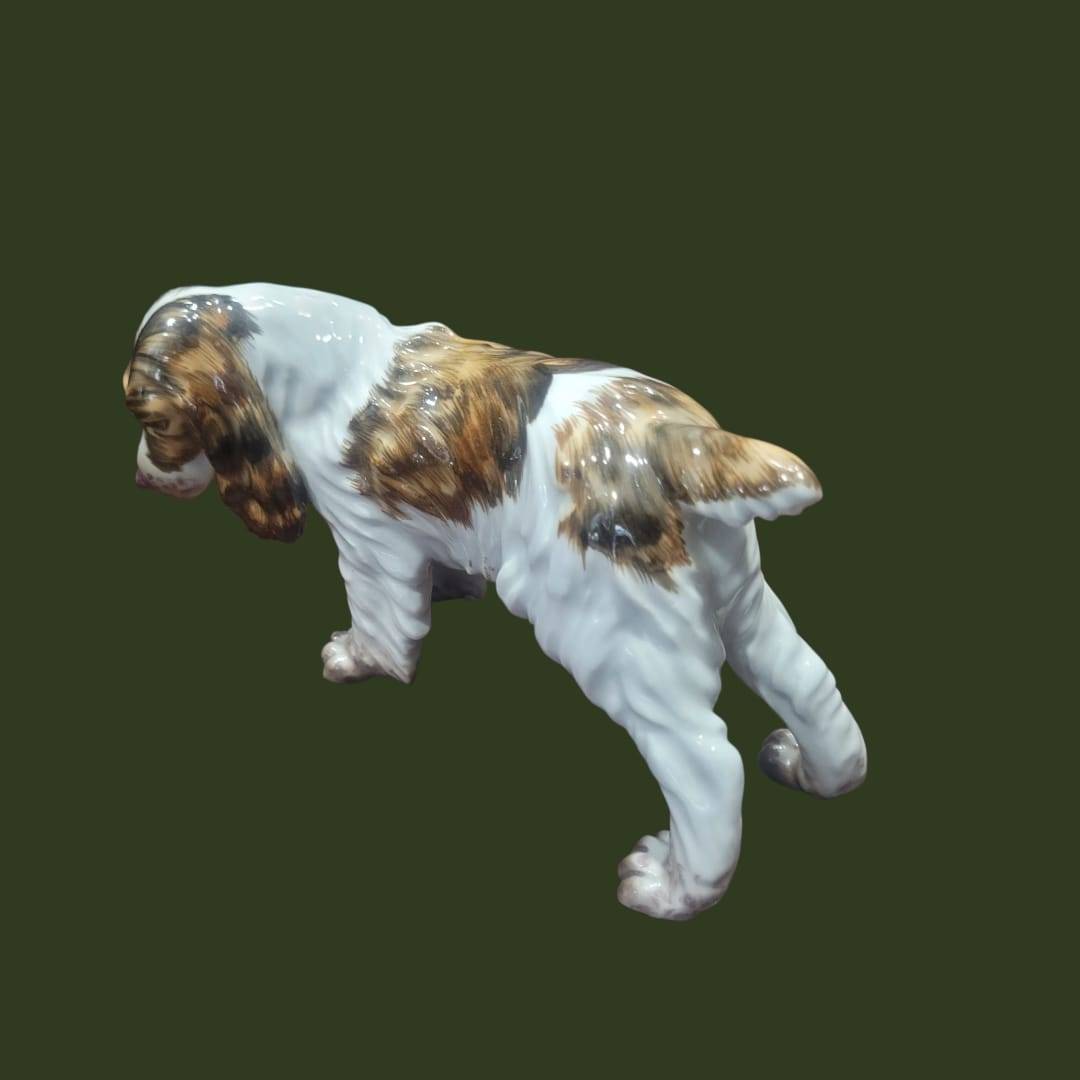 Perro de porcelana Martinu años 70, esmaltado y realista - Cositas Antiguas – La Guadaña, Anticuarios Online en Jerez , vender antigüedades, muebles antiguos