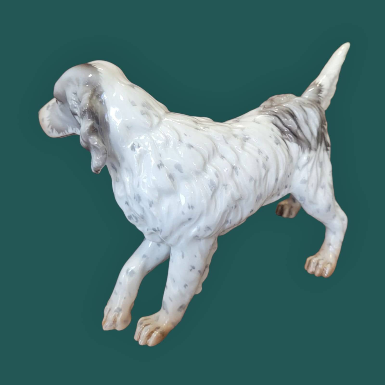 Setter Irlandés porcelana Martinu años 70 - Cositas Antiguas – La Guadaña, Anticuarios Online en Jerez , vender antigüedades, muebles antiguos