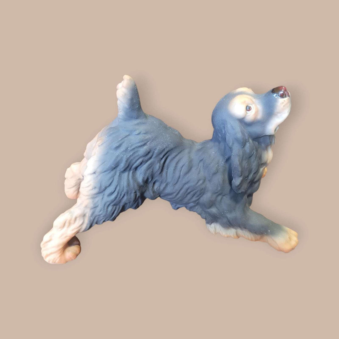 Figura Cocker Spaniel azul firmada C. Martinus - Cositas Antiguas – La Guadaña, Anticuarios Online en Jerez , vender antigüedades, muebles antiguos
