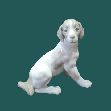 Figura perro NAO Lladró porcelana sentado - Cositas Antiguas – La Guadaña, Anticuarios Online en Jerez , vender antigüedades, muebles antiguos