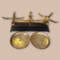 Balanza antigua de hierro con platos de metal única - Cositas Antiguas – La Guadaña, Anticuarios Online en Jerez , vender antigüedades, muebles antiguos