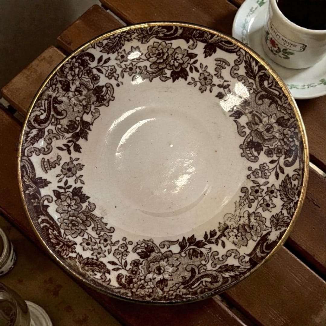 Resto Juego de cafe Cartuja de Sevilla Pickman | Elegancia - Cositas Antiguas – La Guadaña, Anticuarios Online en Jerez , vender antigüedades, muebles antiguos